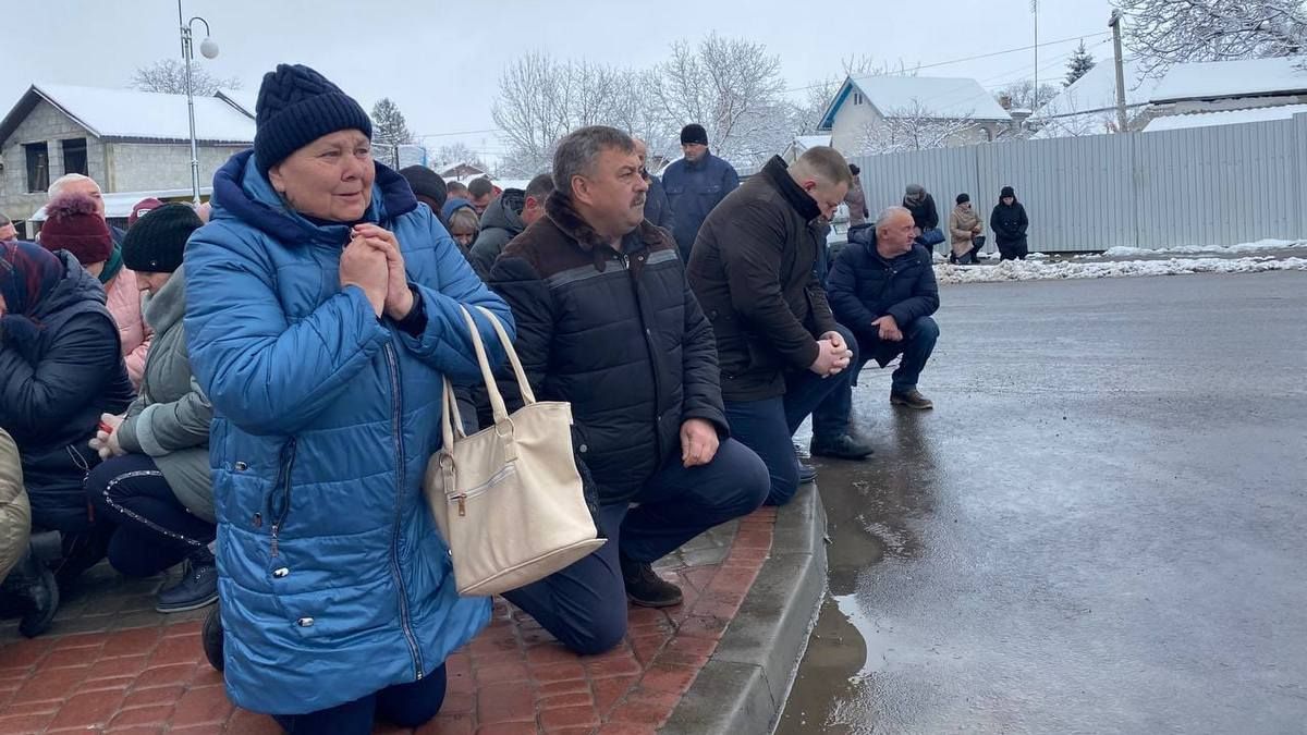 У Городенці зустріли загиблого захисника Романа Артиша 3