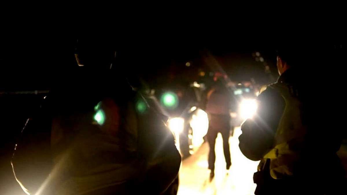 Зігрітись та зарядити ґаджети можна тепер навіть у відділках поліції 6