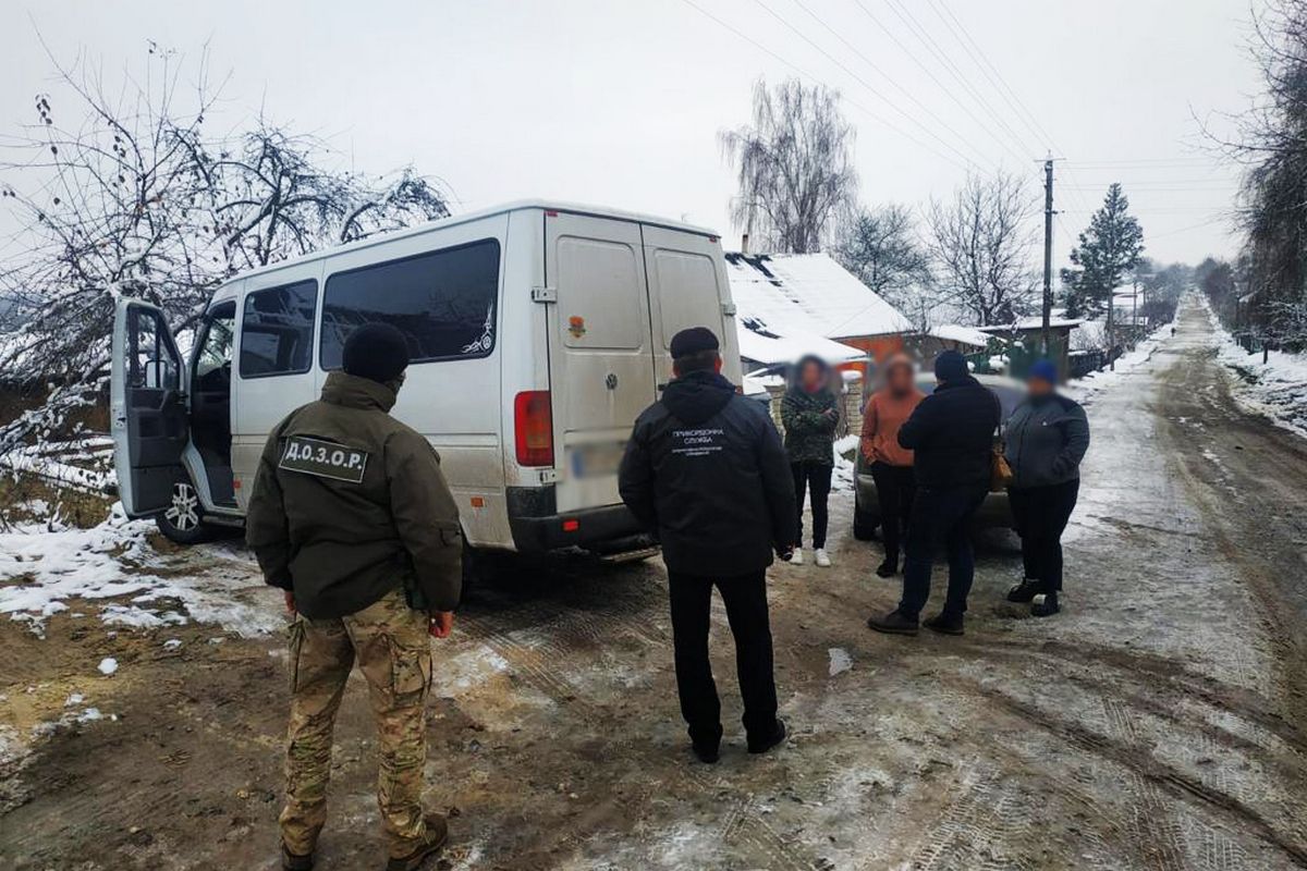 Схема на 5 мільйонів: як угрупування допомагало чоловікам втікати за кордон 2