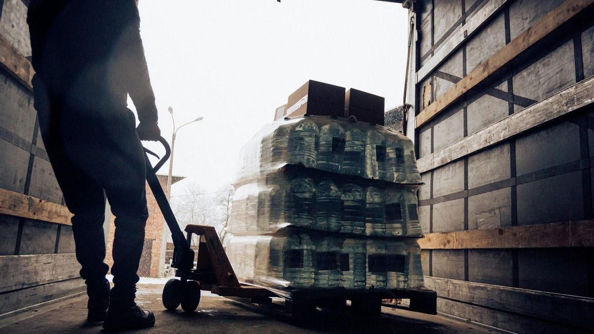 Коломийський Карітас передав у херсонський монастир гуманітарну допомогу 3