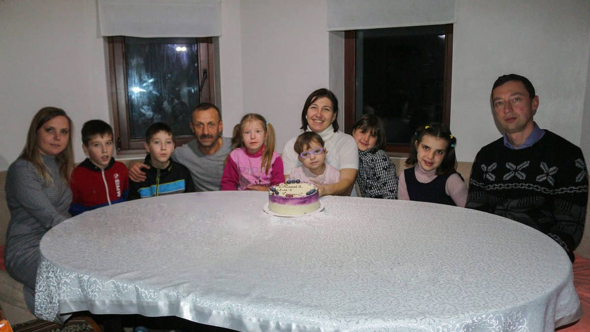 У будинку сімейного типу відзначають перший рік, як оселилися в Коломиї 3