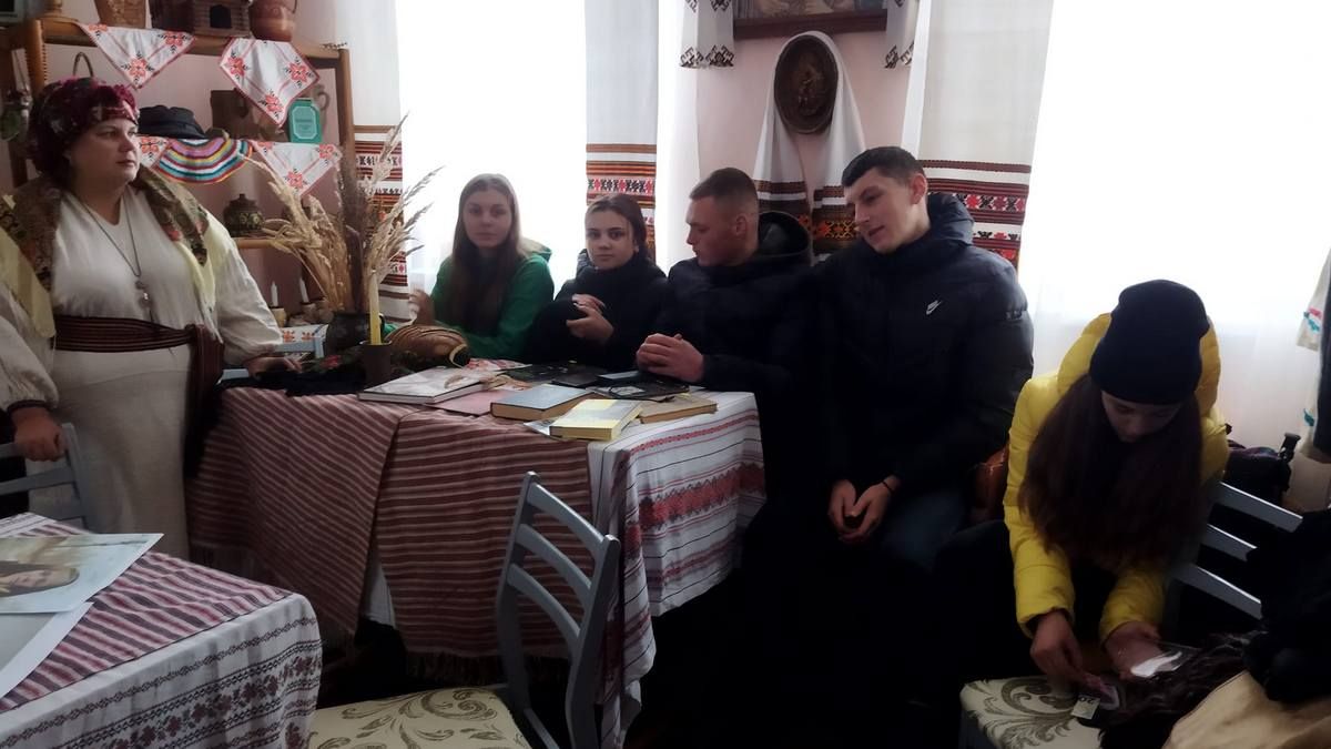 У Саджавці вшанували пам'ять жертв Голодоморів 6