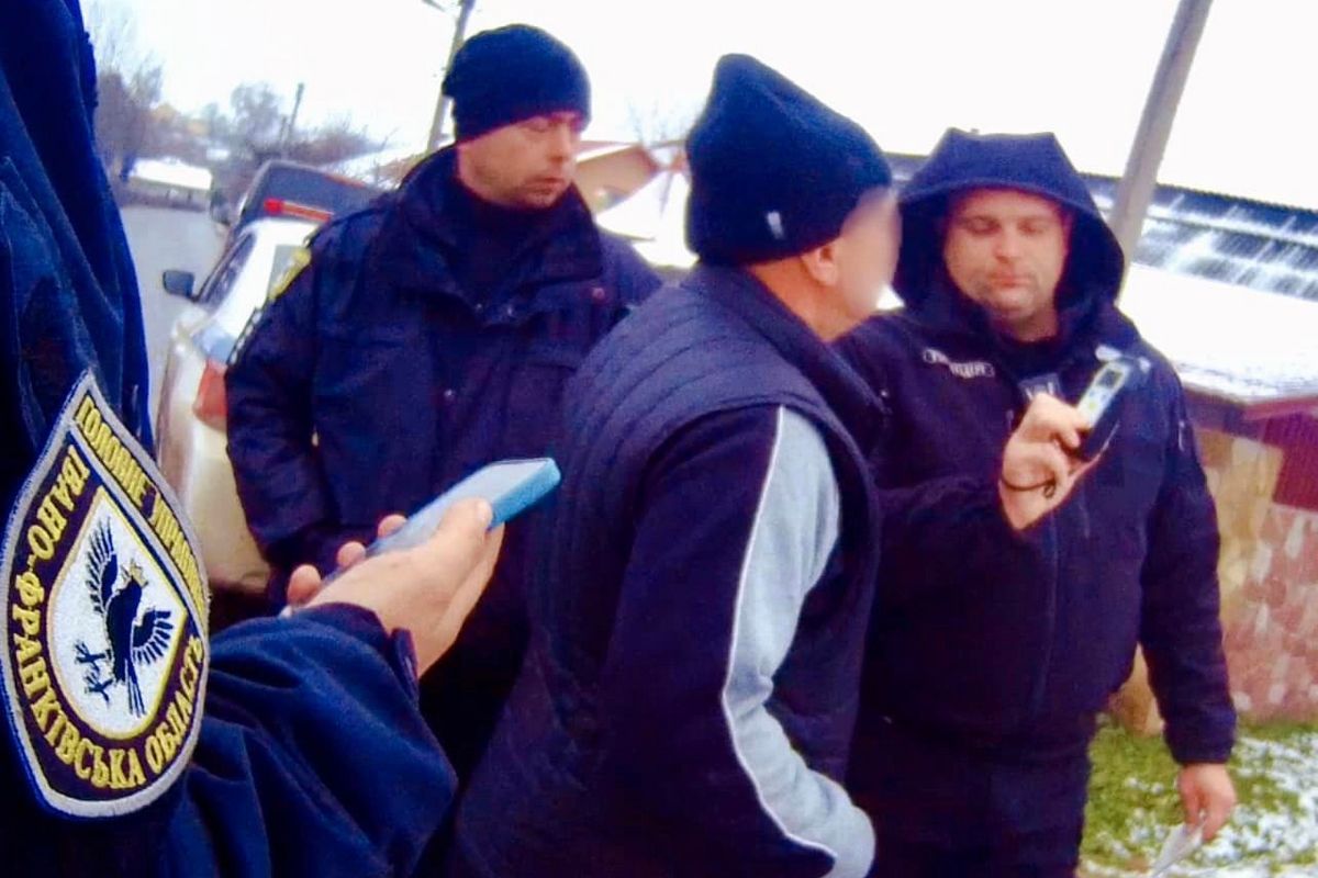 Хотів дати 100 $ хабаря, але може сісти до в'язниці на 4 роки 1