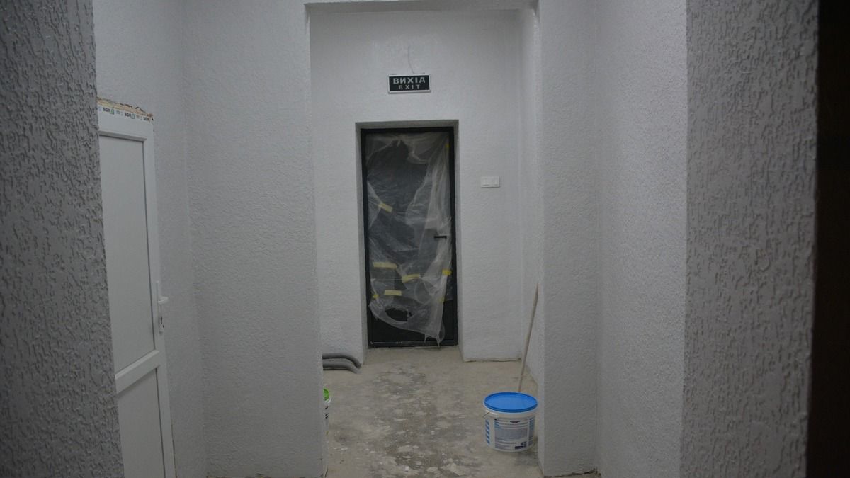 У Надвірній роблять укриття в дитячій лікарні 1