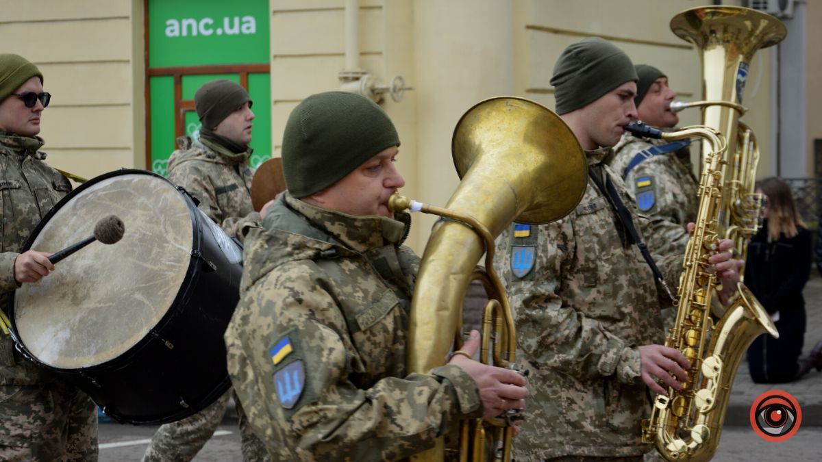 Коломия попрощалася із загиблим Героєм Ігорем Калином 2