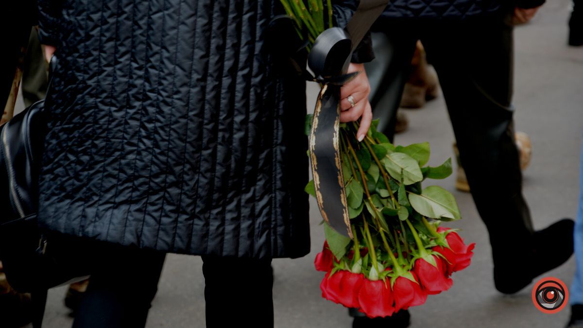 Коломия попрощалася із загиблим Героєм Ігорем Калином 6