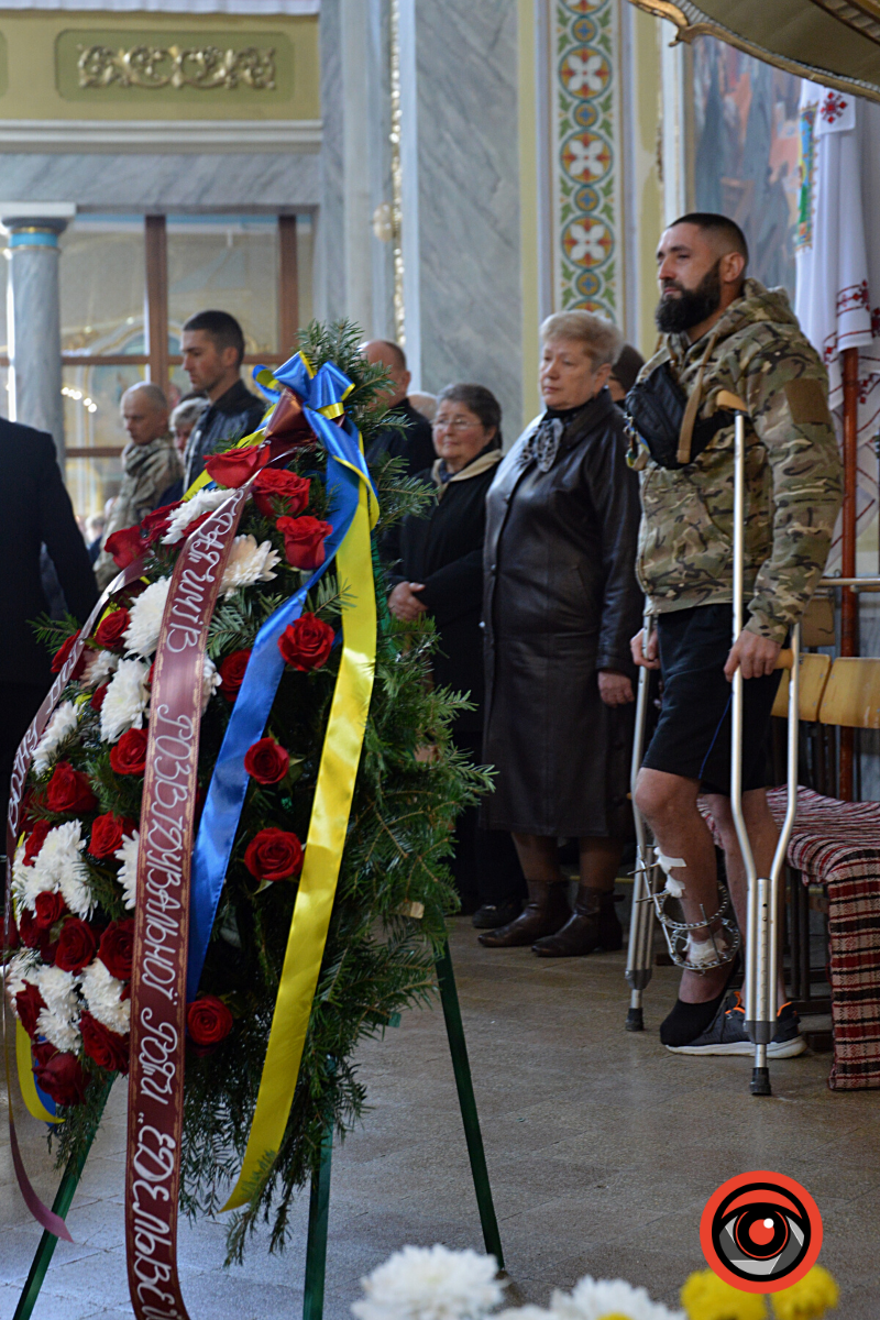 Коломия попрощалася із загиблим Героєм Ігорем Калином 22
