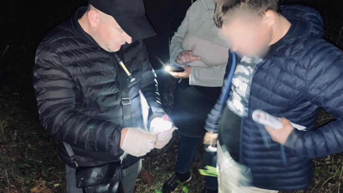 На Коломийщині поліція вилучила наркотики на півмільйона гривень 5