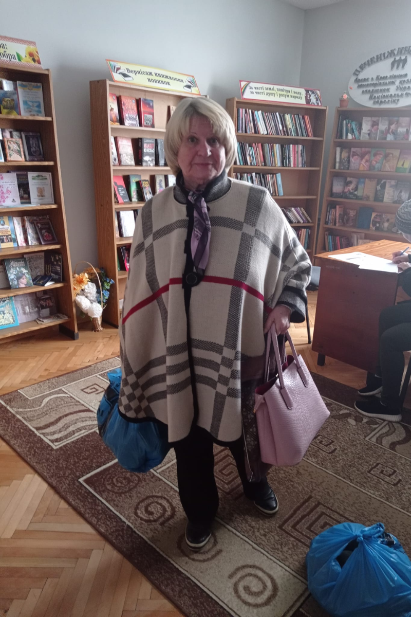 У Печеніжині ВПО отримали продуктові набори 3