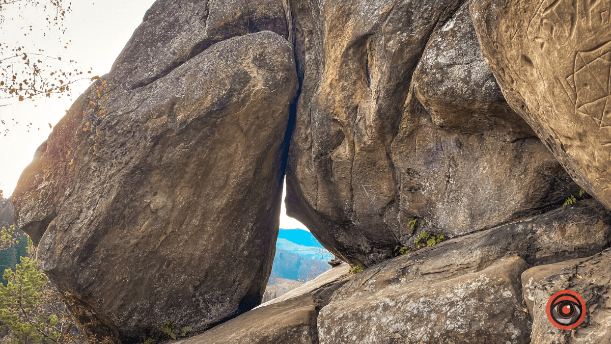 Український Стоунхендж у Карпатах | Місце для відпочинку 6