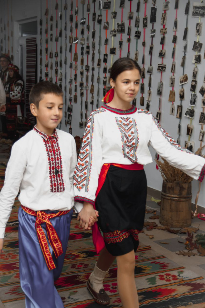 У Саджавці відбулося відкриття виставки "Стара світлина розповідає" 4