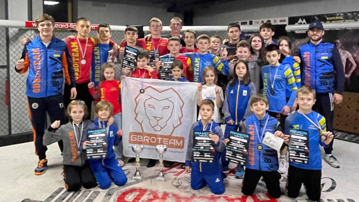 Коломийські спортсмени отримали призові місця на чемпіонаті області з ММА 1