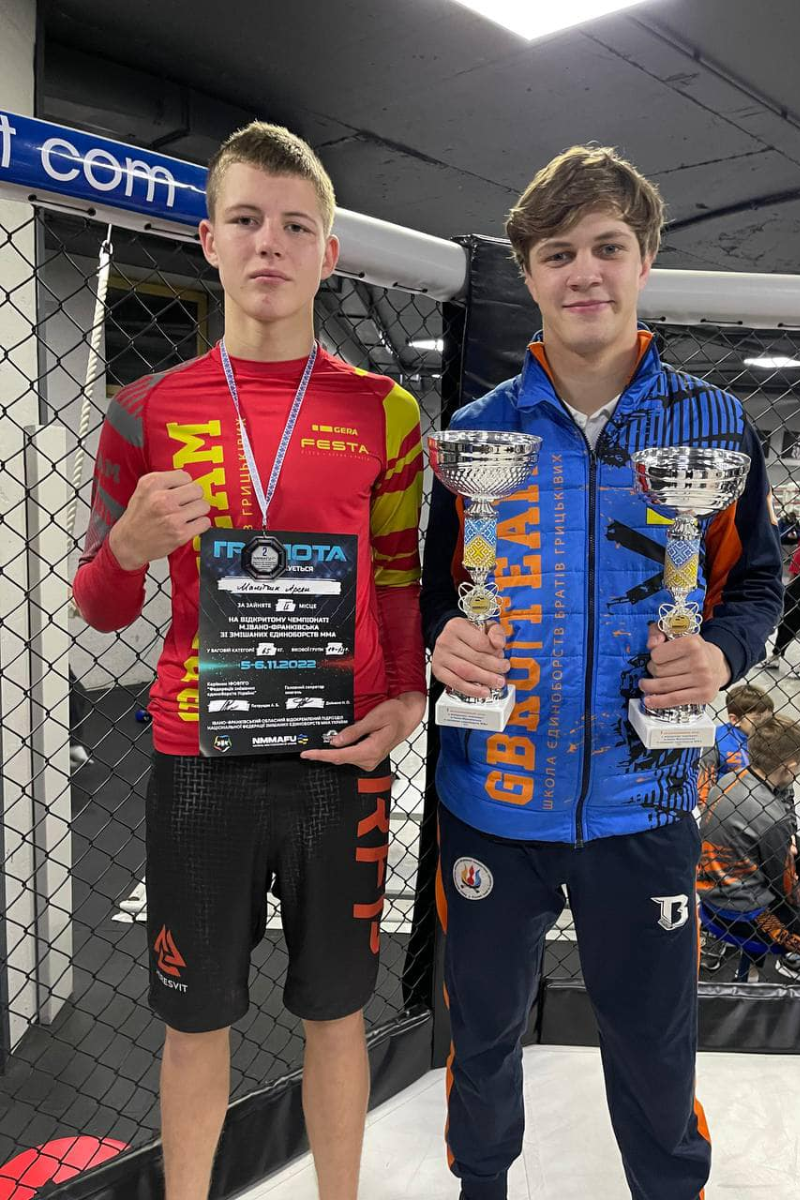 Коломийські спортсмени отримали призові місця на чемпіонаті області з ММА 4
