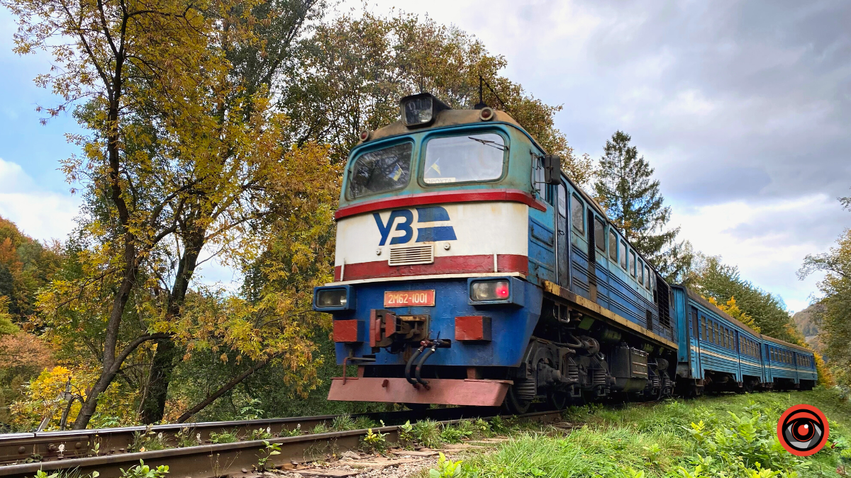 Коломийські приміські потяги змінюють розклад руху