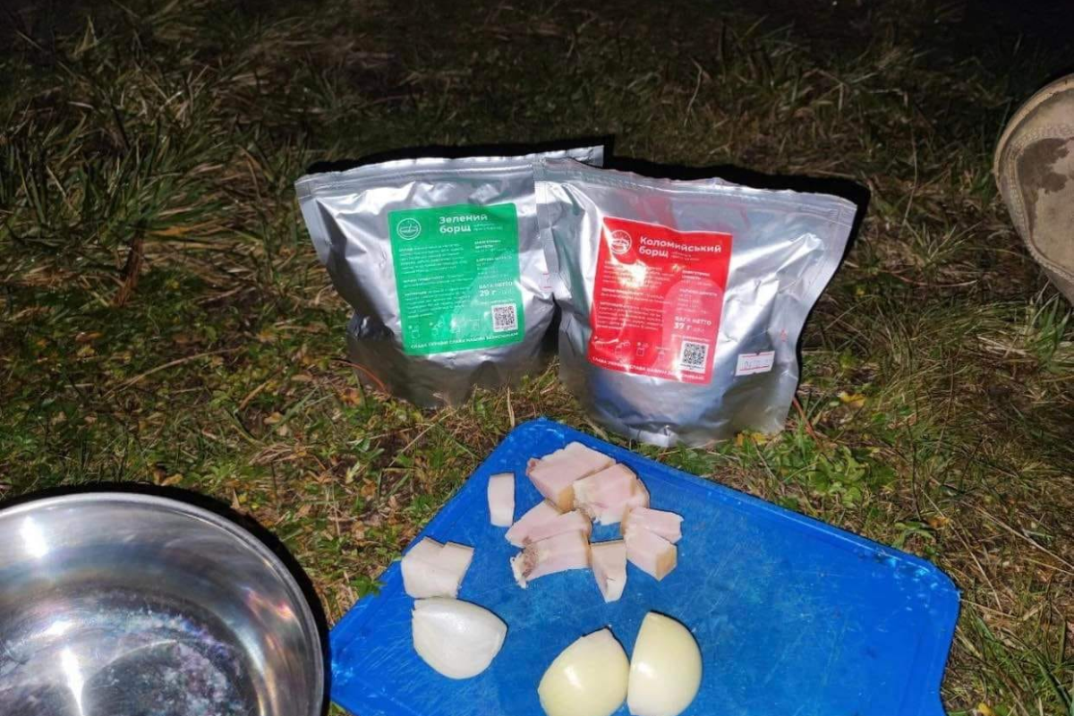 Небайдужі зібрали майже 20 тисяч гривень, щоб нагодувати 1000 солдат 4