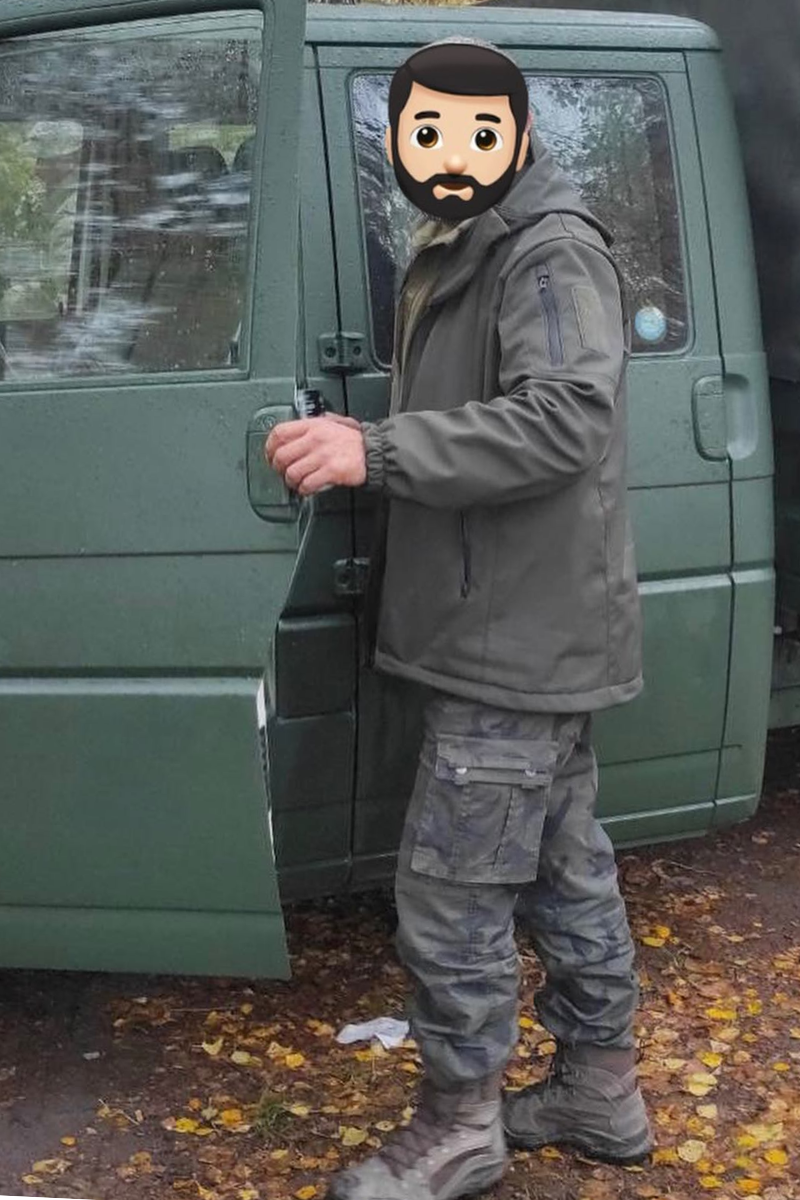 Громада Нижнього Вербіжа передала на фронт автомобіль та подарунки для захисників 5