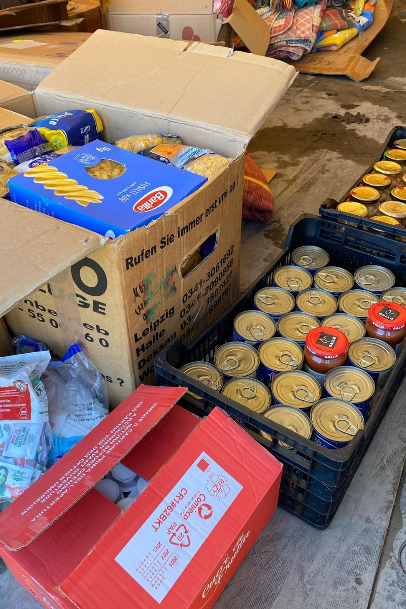 Громада Нижнього Вербіжа передала на фронт автомобіль та подарунки для захисників 1