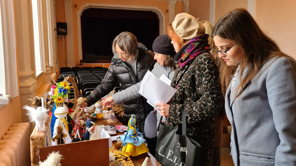 У Снятині відбувся щорічний конкурс іграшок-сувенірів 1