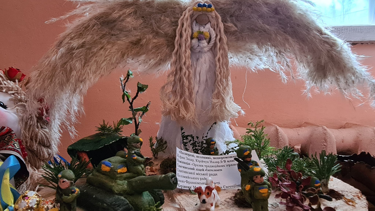 У Снятині відбувся щорічний конкурс іграшок-сувенірів 3