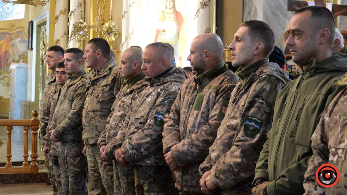 Коломия попрощалася із загиблим Героєм Андрієм Сенюком 6