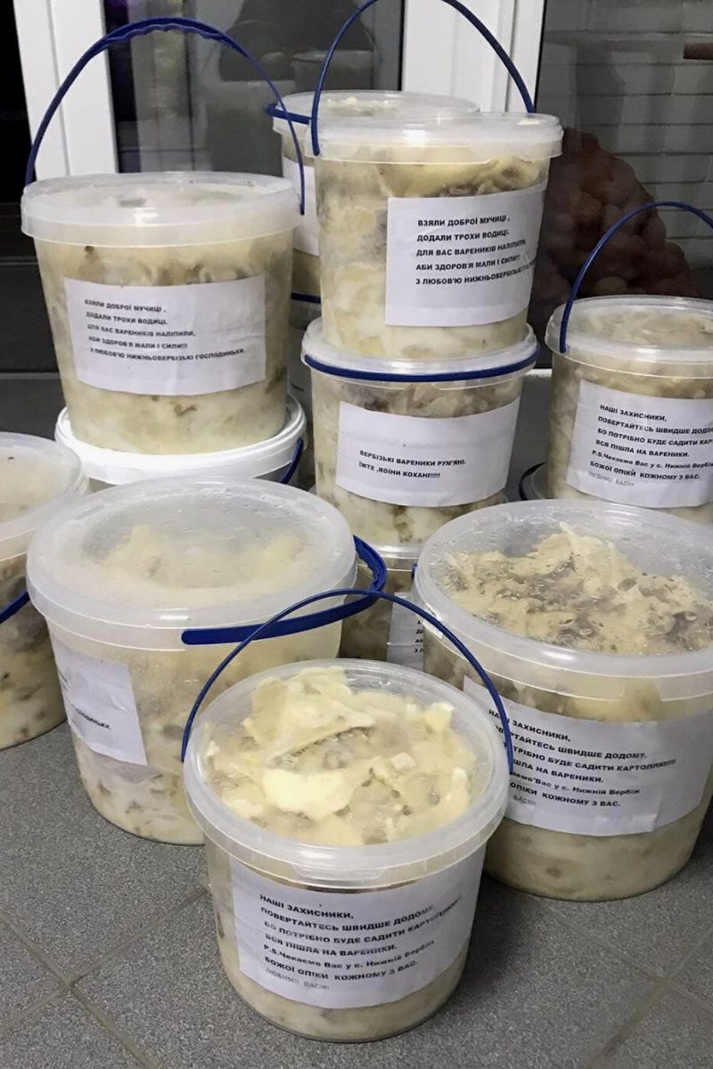 У Нижньому Вербіжі ліпили вареники для захисників 2