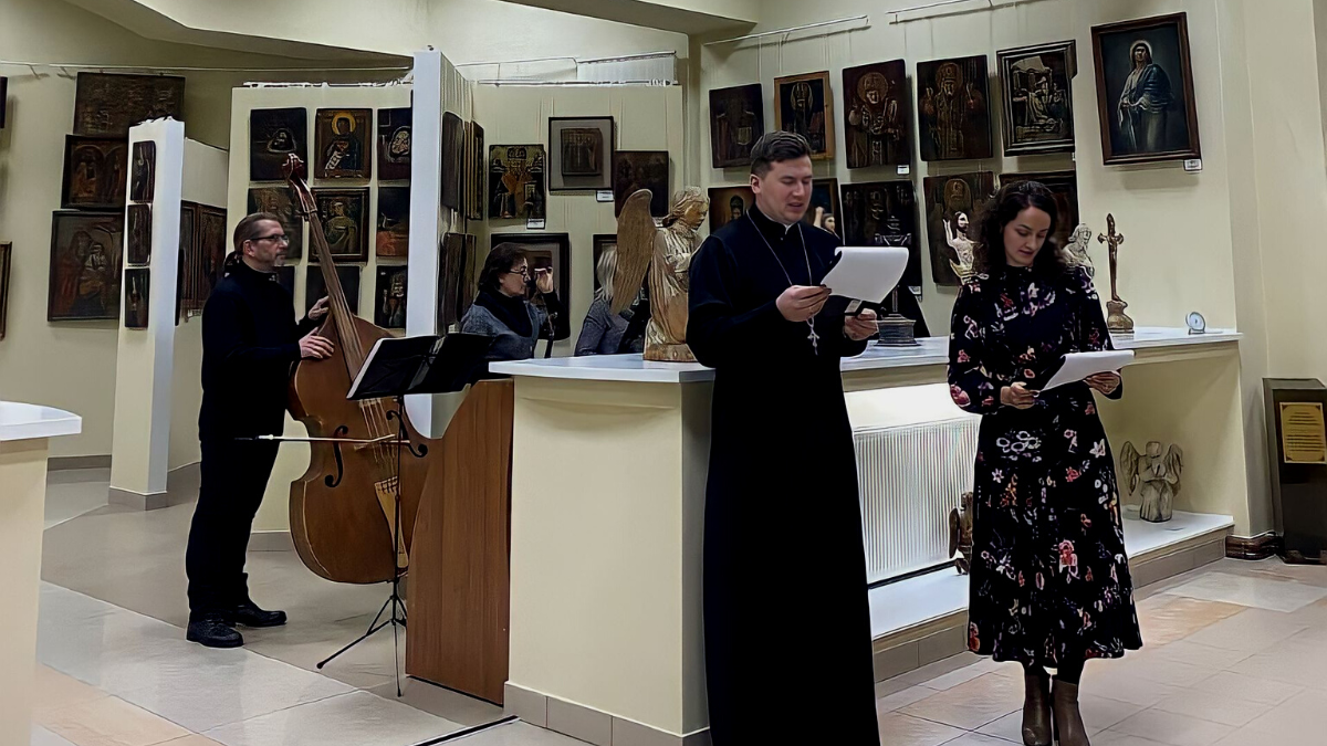 У Коломиї відбувся вечір пам'яті Владики Миколая Сімкайла 2