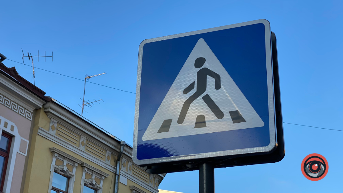 У Коломиї на вулиці Тараса Шевченка облаштували новий пішохідний перехід 2