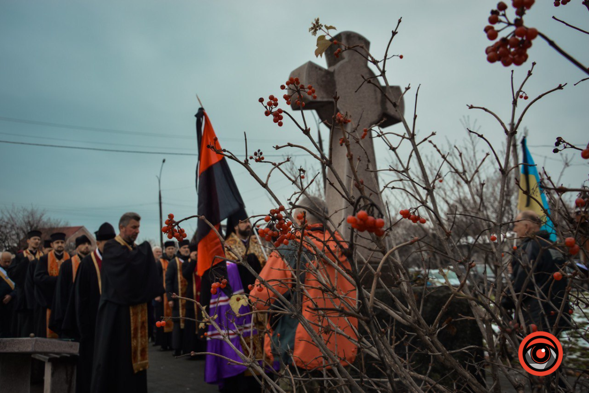 У Коломиї вшанували пам'ять невинних жертв голодомору 4