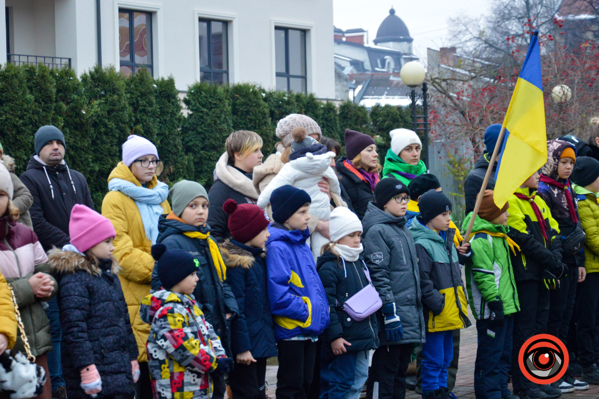 У Коломиї відбулася акція "Запали свічку пам'яті" 7