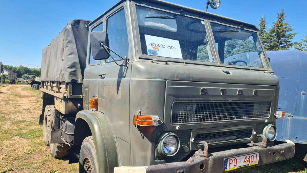 Отинійська громада передала на фронт банно-пральний комплекс 2