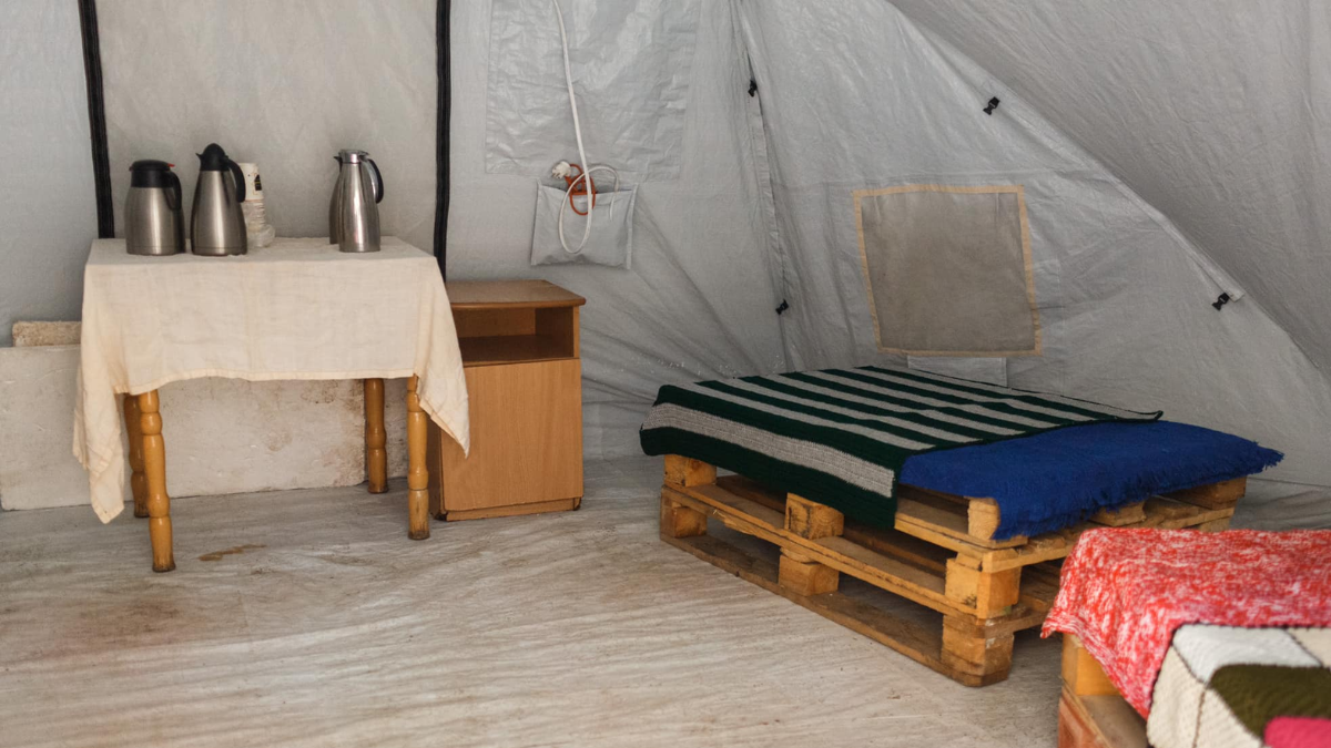 У Коломиї в Карітасі відкрили намет тепла, добра й незламності 1