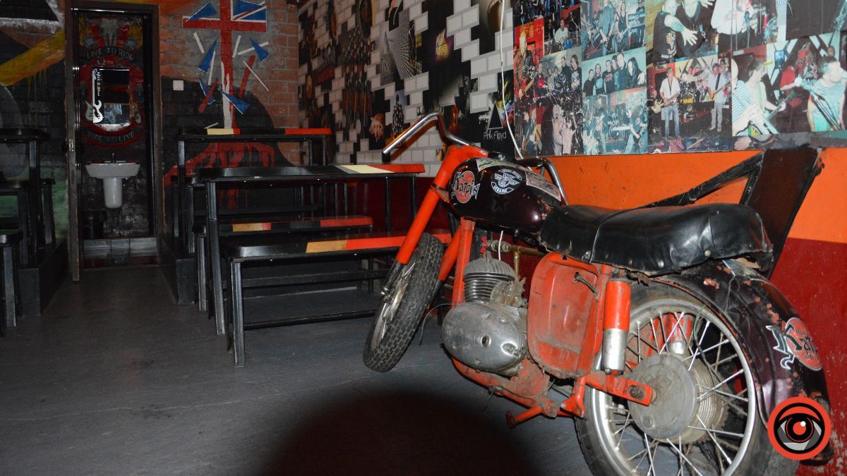 Рок-н-рол, Гендрікс і дядя Вася: як нині поживає "Катрін" в Коломиї 9