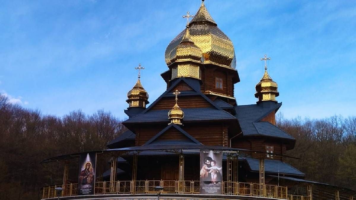 Вірян запрошують на нічні чування у Погоні