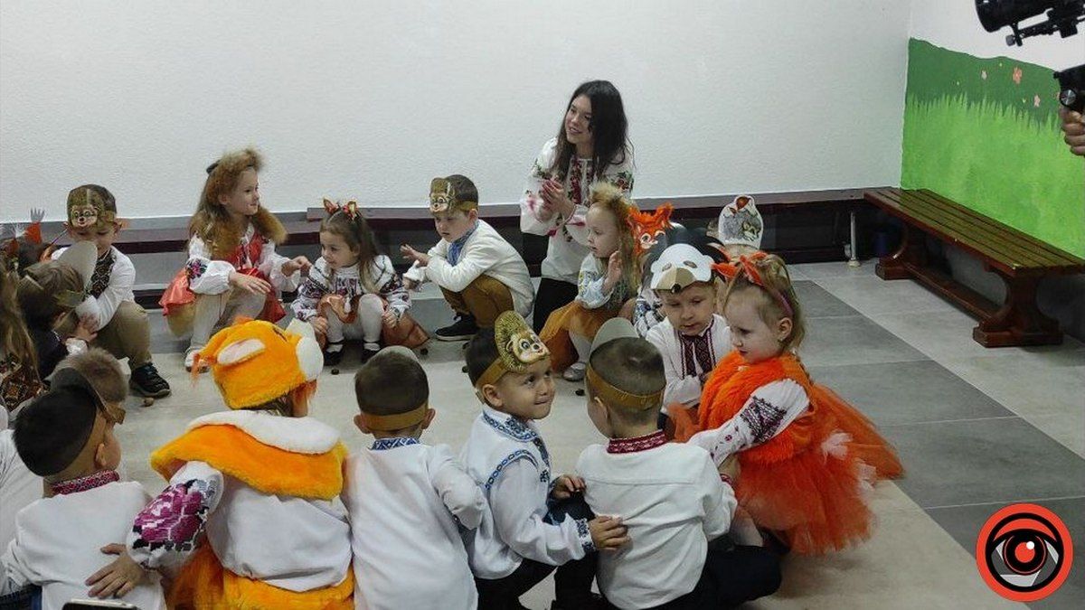 Під час повітряної тривоги свято осені для малюків Коломиї провели в укритті