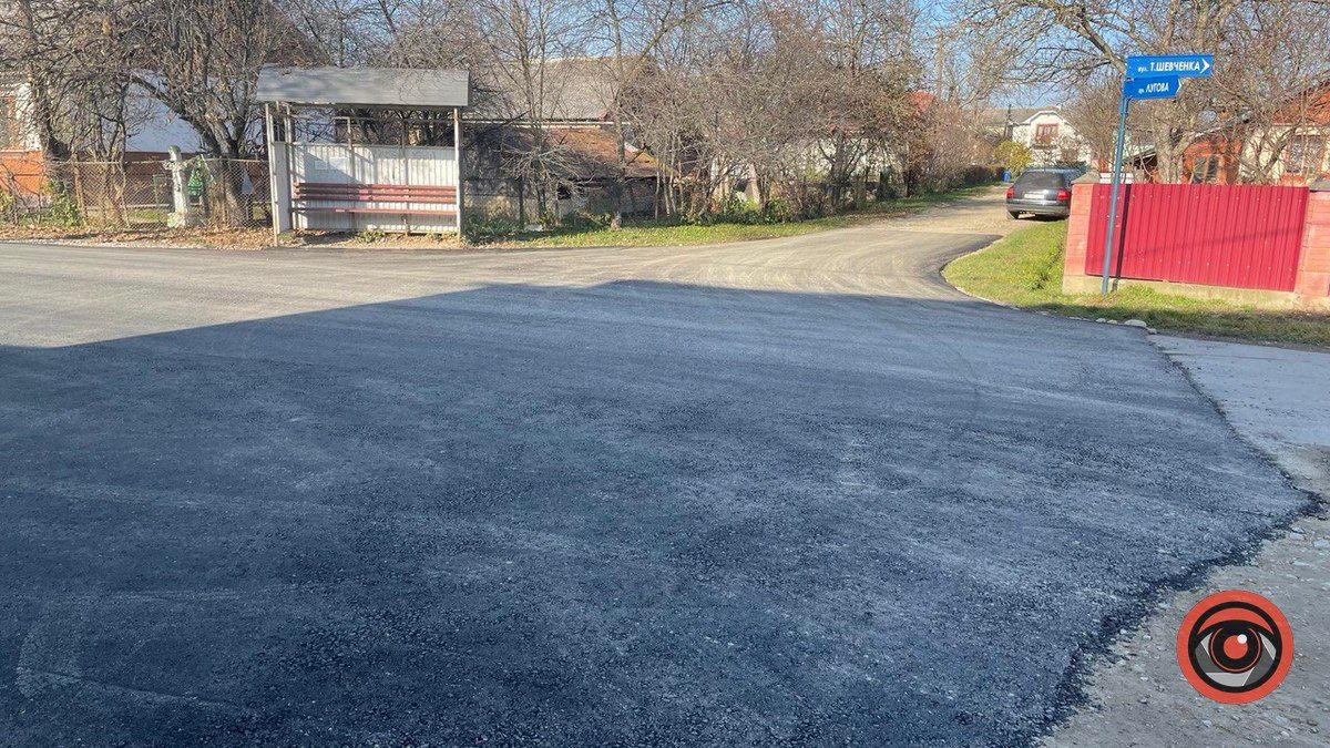 Тепер на вул. Кропивницького замість ям - свіжий асфальт 1
