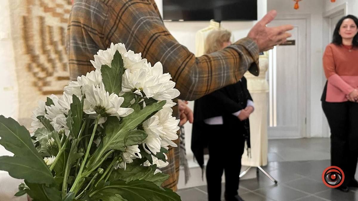 У Коломиї відбулось відкриття виставки "Чотири стихії" 20