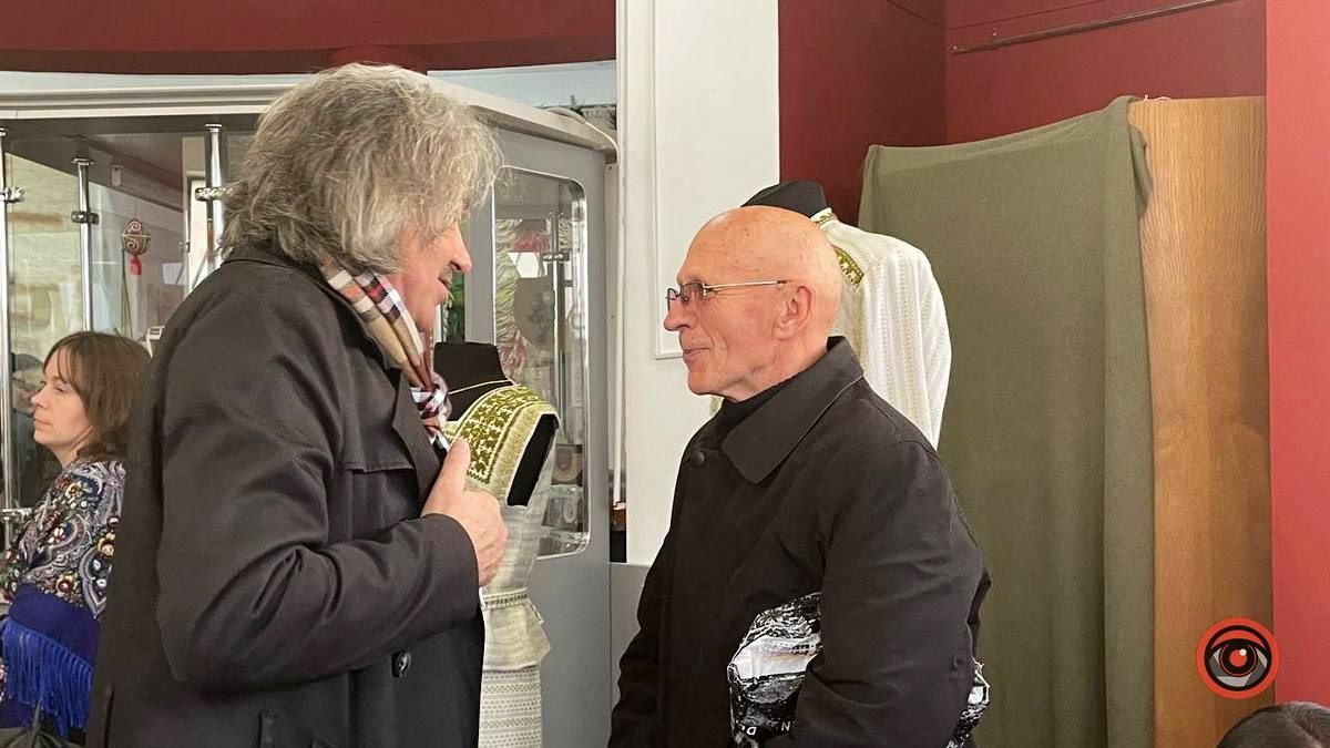 У Коломиї відбулось відкриття виставки "Чотири стихії" 5