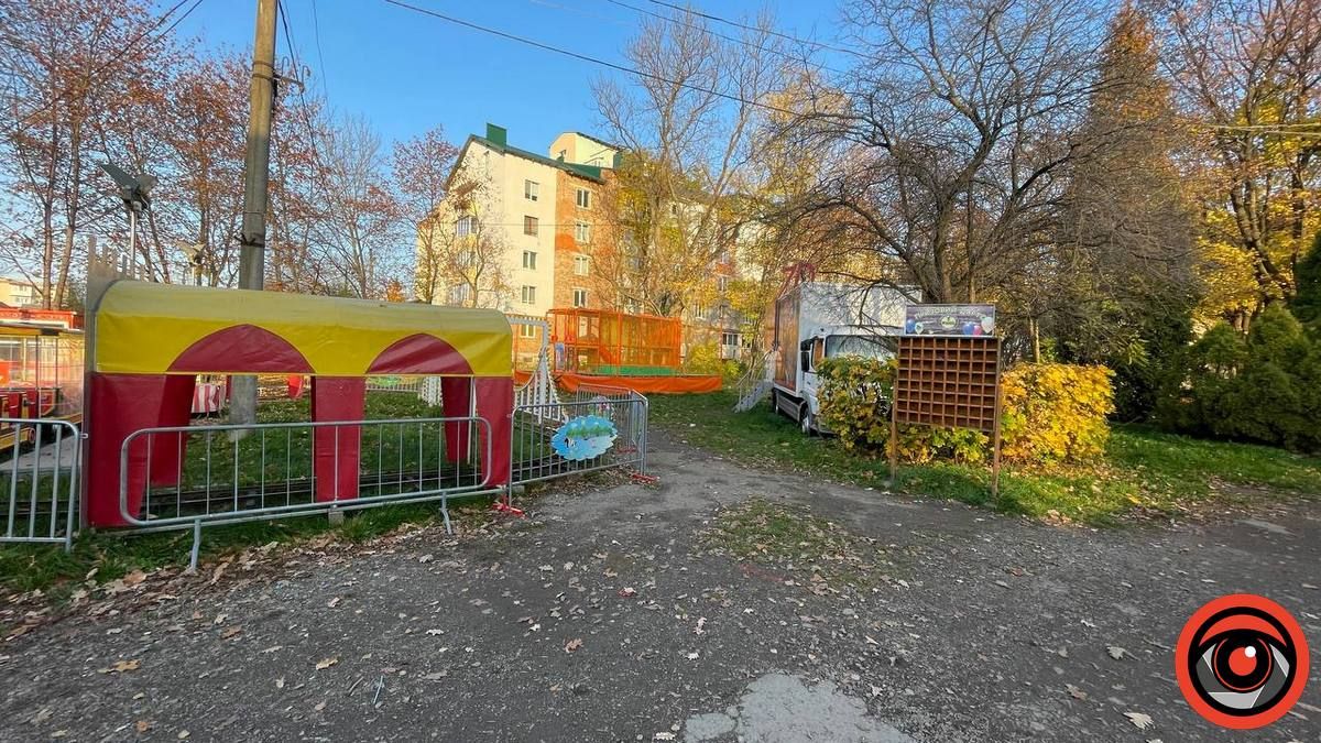 1500 грн за ресторан і 3300 за атракціони: що Коломия заробила на землі в парку 8