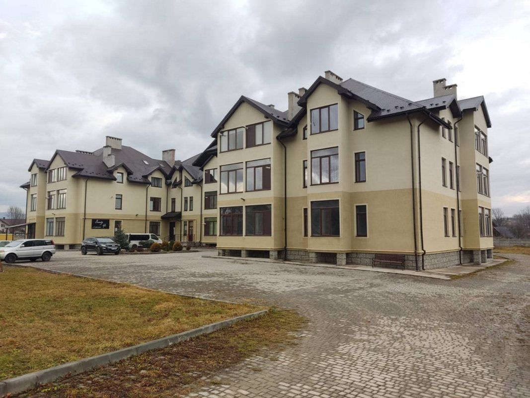 Дві шикарні пропозиції купівлі нерухомості у Коломиї та Печеніжині 6