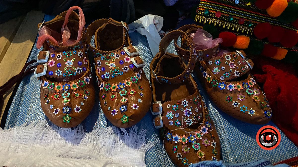 Як працює базар "Вишиванка" у Коломиї: фоторепортаж 50