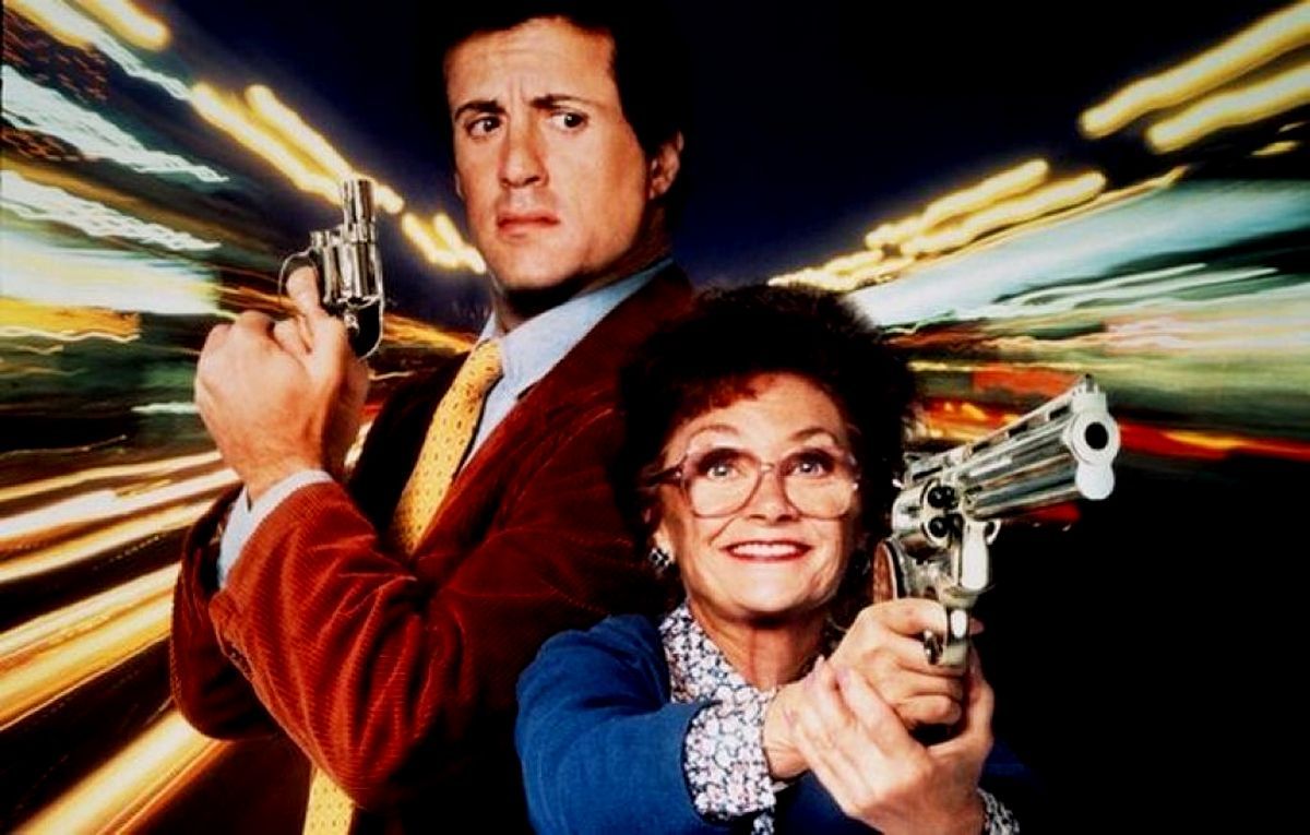 Стій! Або моя мама стрілятиме: фільм з легкою іронією та духом 3