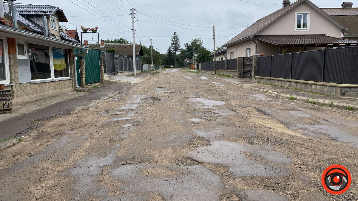 На потіху СТО: вулицею Довбуша страшно проїхати 1