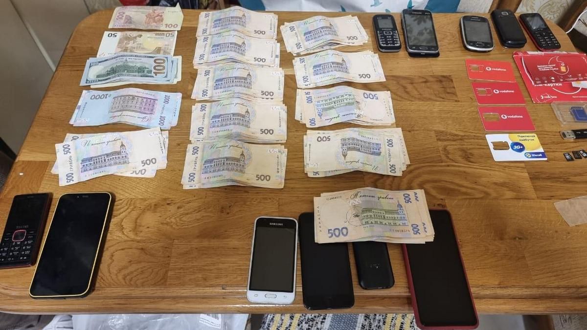 Озброєну групу, яка вирощувала плантацію канабісу на Прикарпатті, судитимуть 1