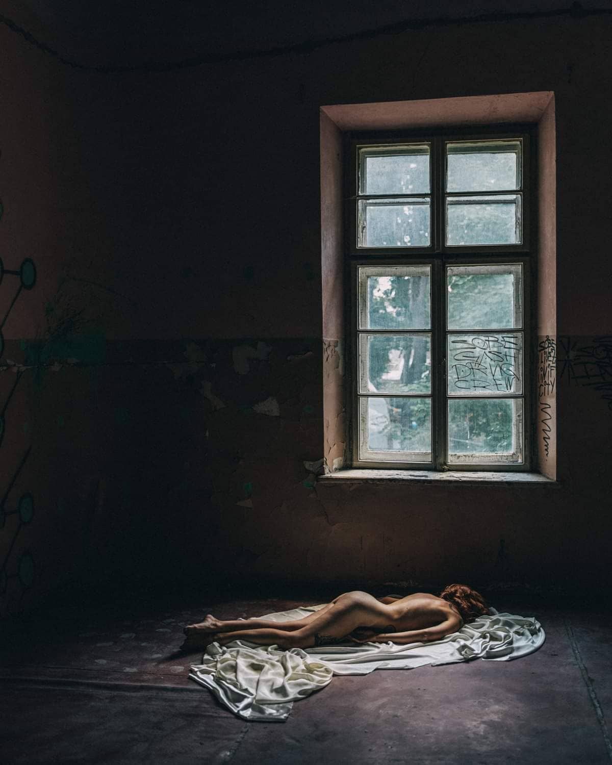 Ню-модель з Калуша Романа Пиц: “Хочеться, аби люди перестали думати, що це збочення” | фото 18+ 4