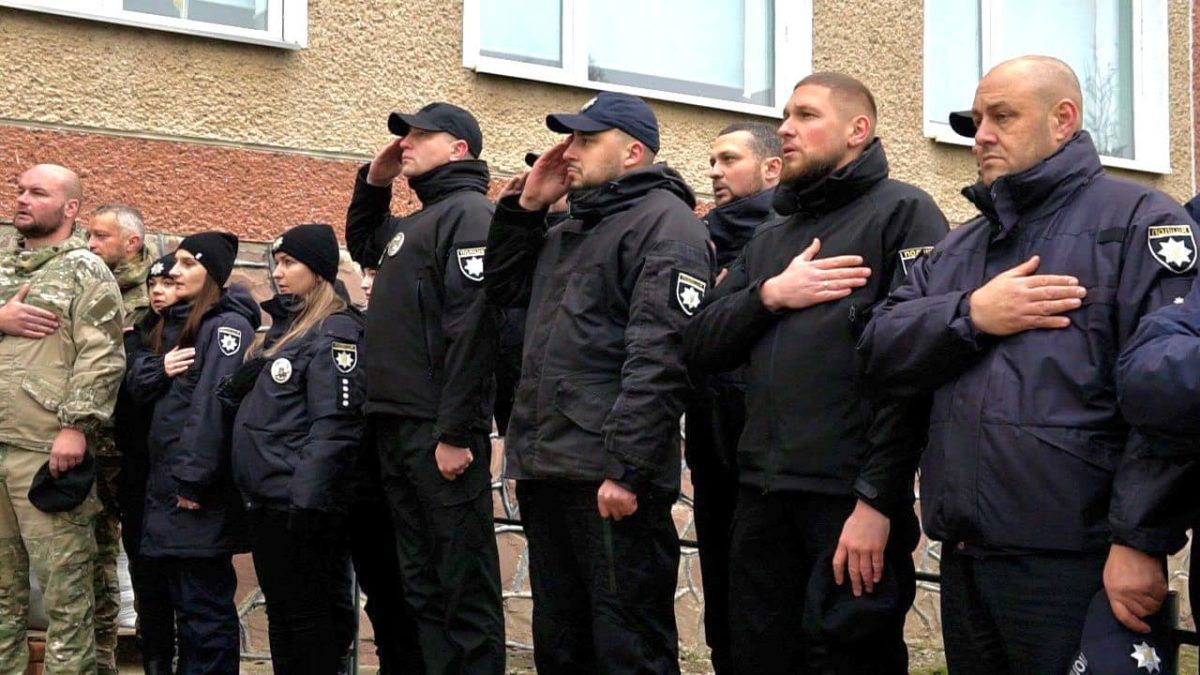 На Косівщині відкрили пам'ятну дошку полеглому Герою Володимиру Розвадовському 5