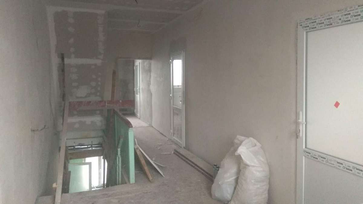 Ремонт гуртожитку, тротуари та міст: що змінилось у Надвірній за місяць 2