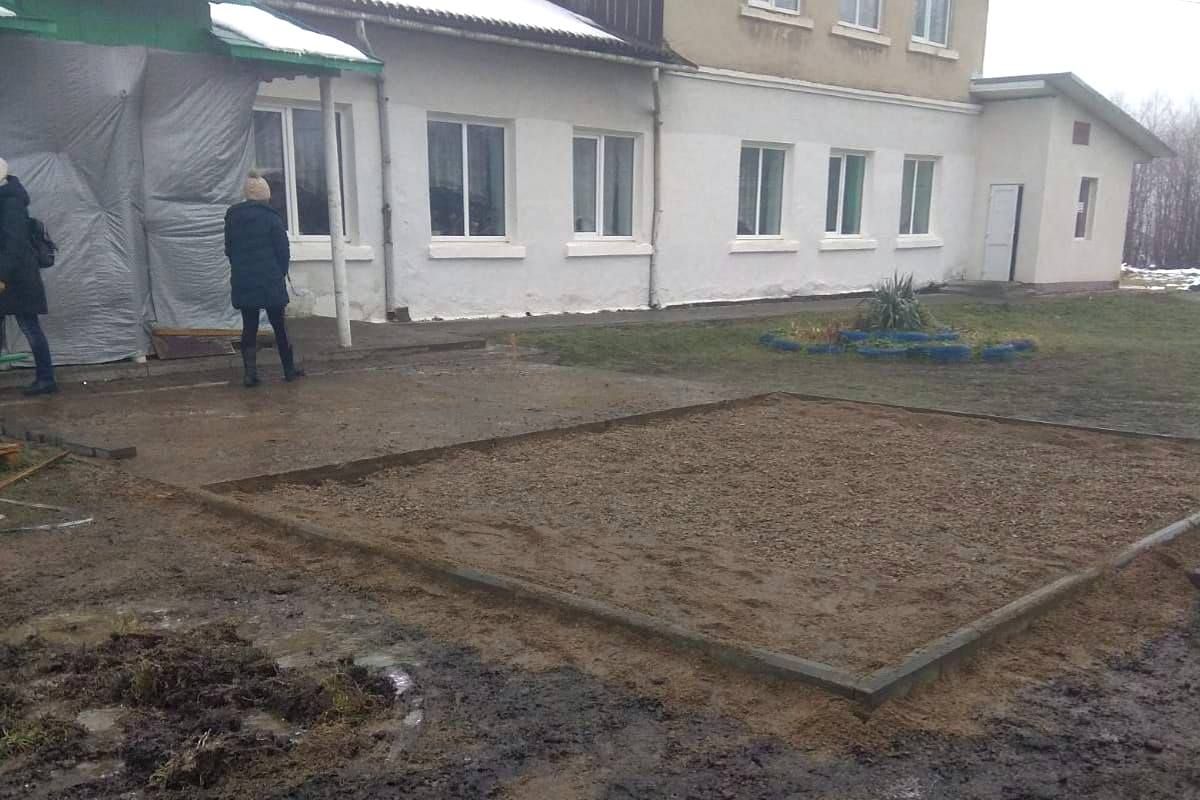 Ремонт гуртожитку, тротуари та міст: що змінилось у Надвірній за місяць 1