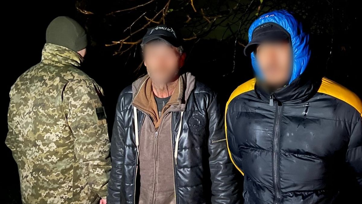 Чоловіки зі Шрі-Ланки та українці намагалися незаконно прорватися через кордон 1