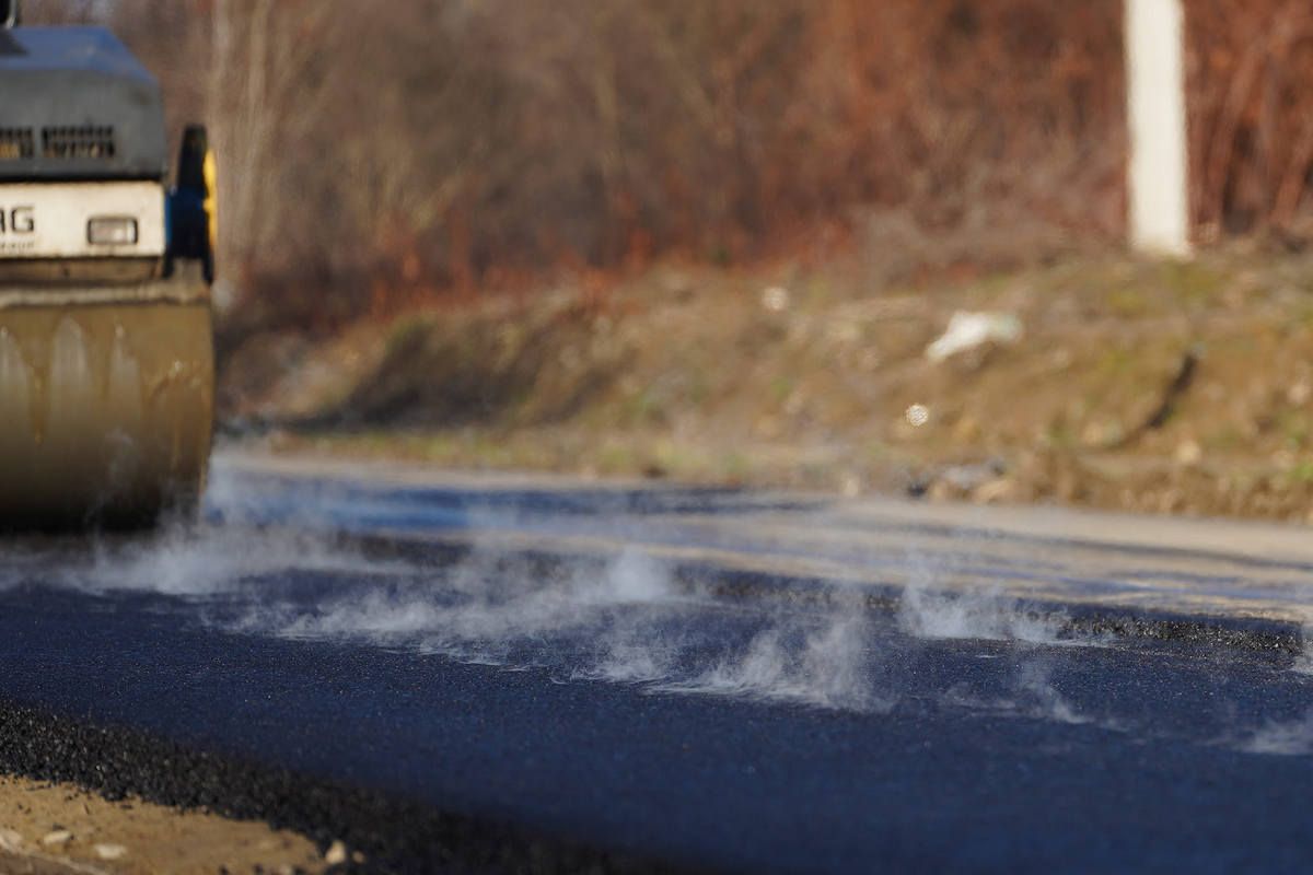 У мікрорайоні Крип'якевича заасфальтували дорогу 4