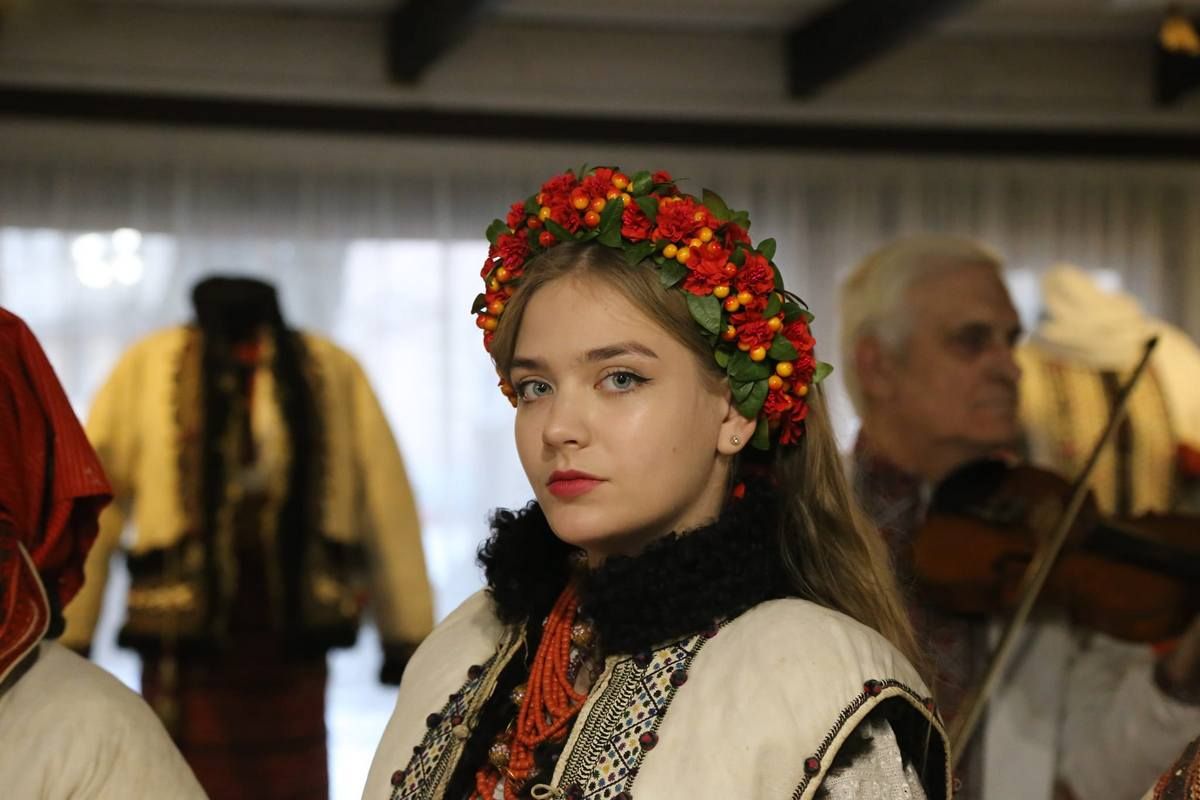 Кушнір Михайло Вінтонюк відкрив виставку в Коломиї: фоторепортаж 4